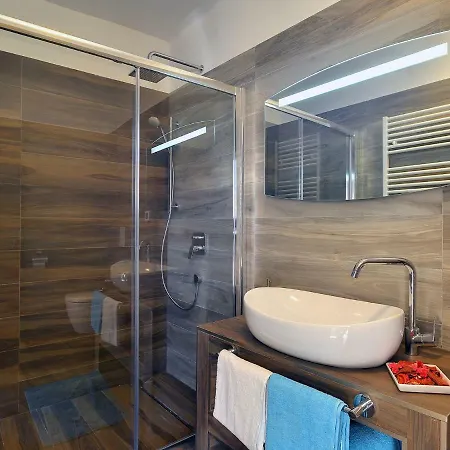 Holiday Casa Miceli Tatil Evi